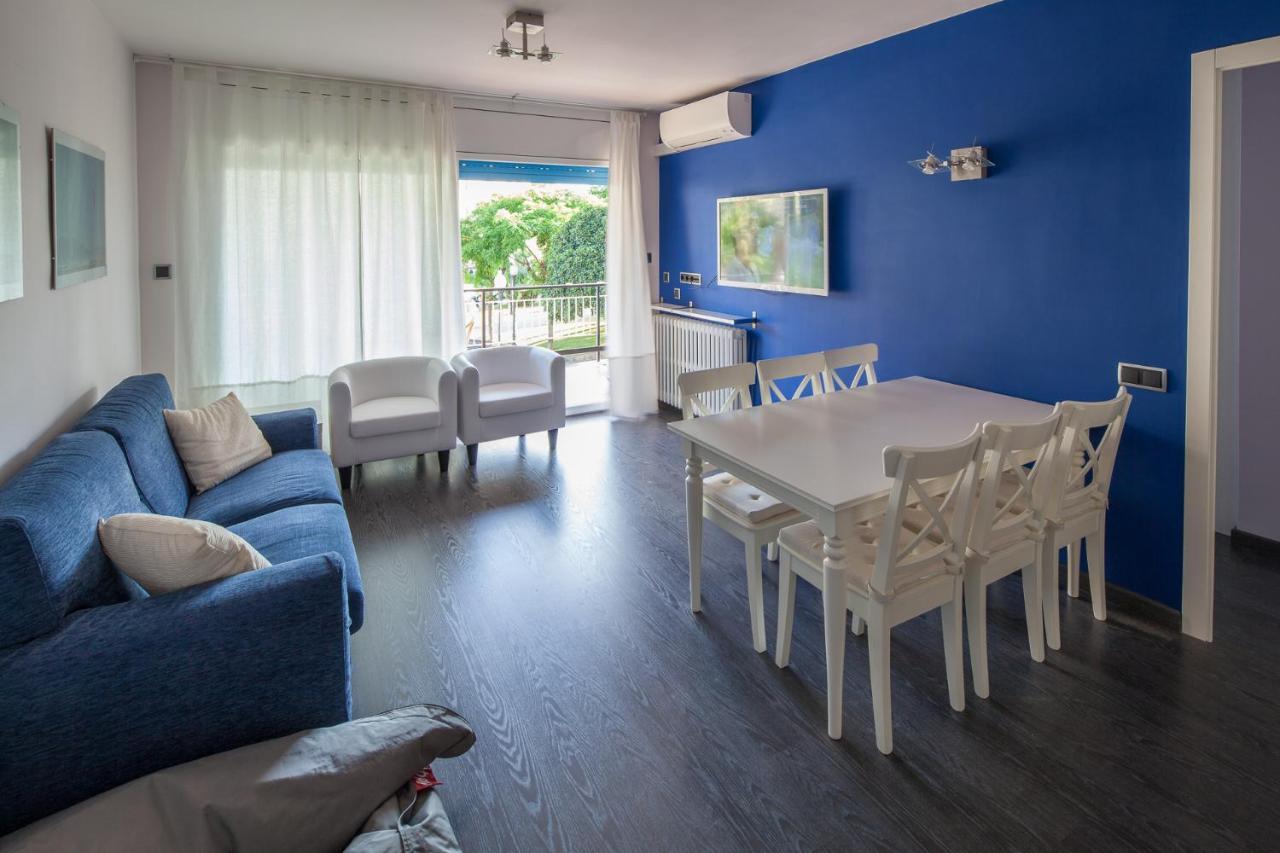 Sitgesblues, 250 M Beach , Big Terrace 1