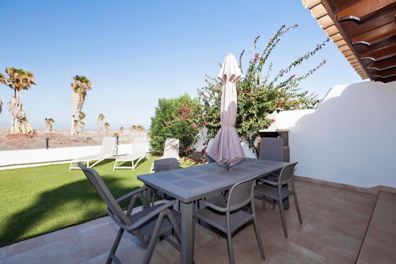 Paradise Found, Golf Del Sur 2