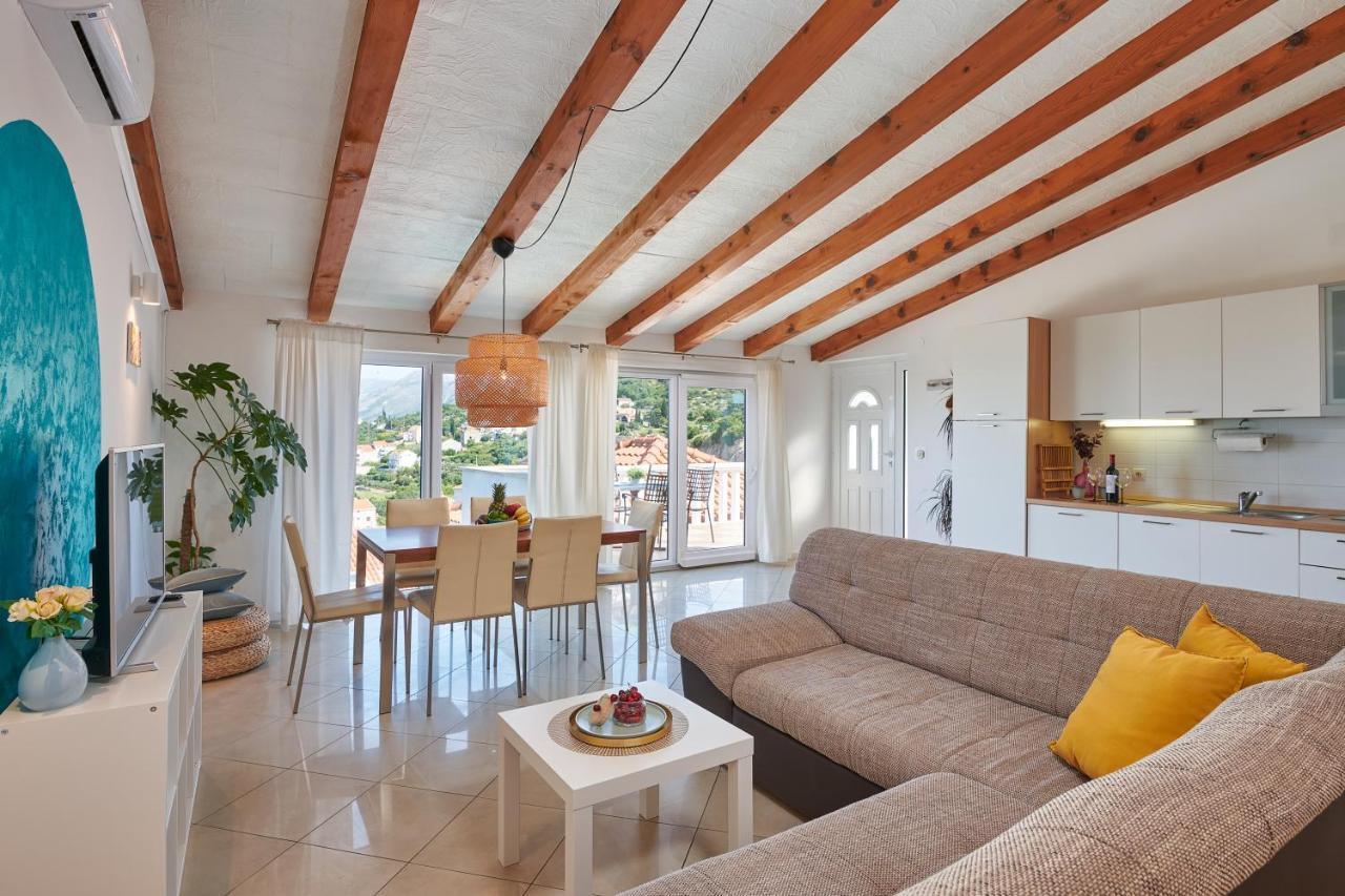 Dream View Apartments 1