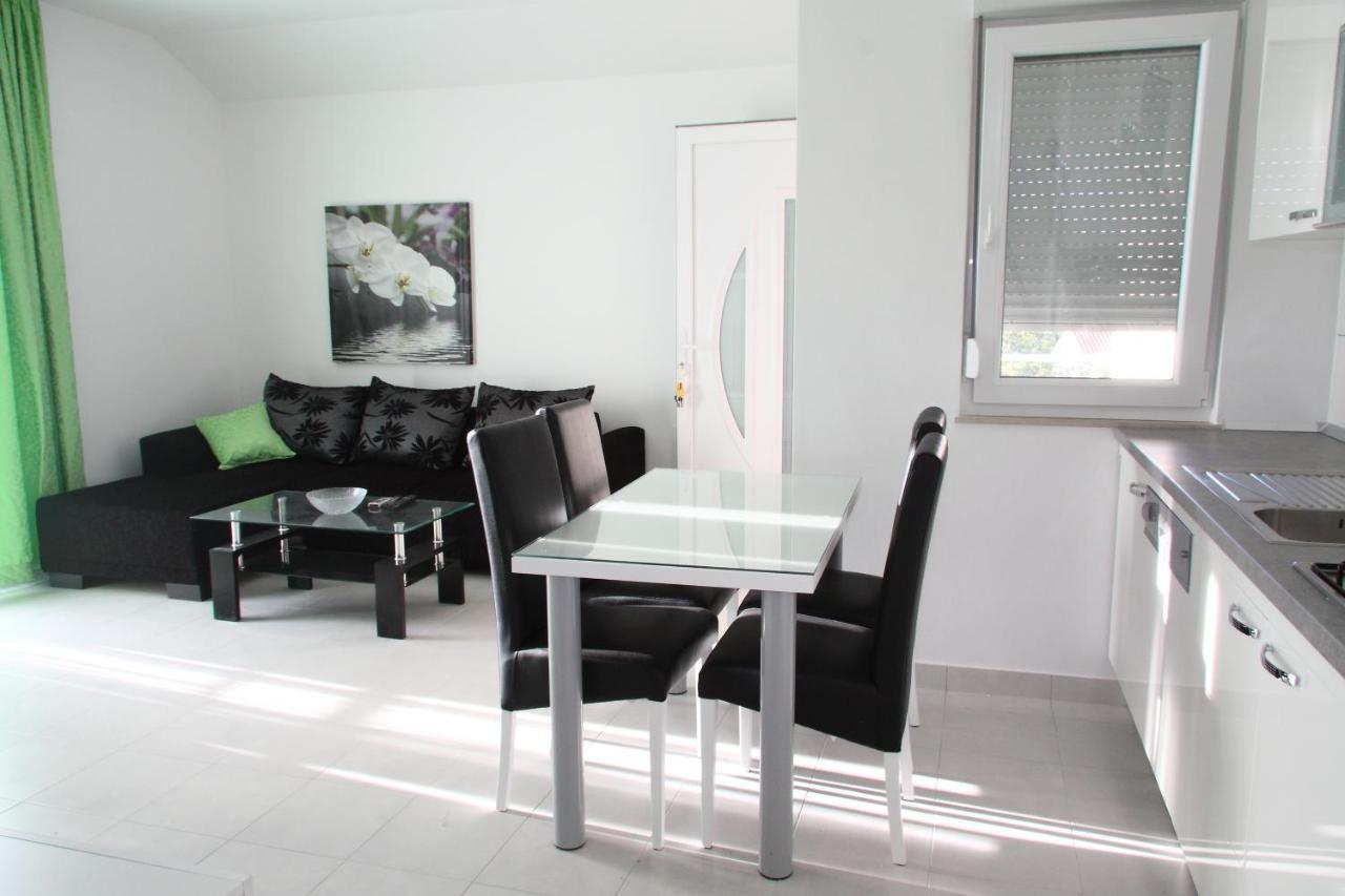 Apartments Grand Pinea 1