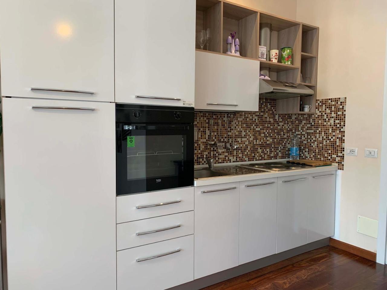 Bilocale Appena Ristrutturato - Stazione Centrale 2