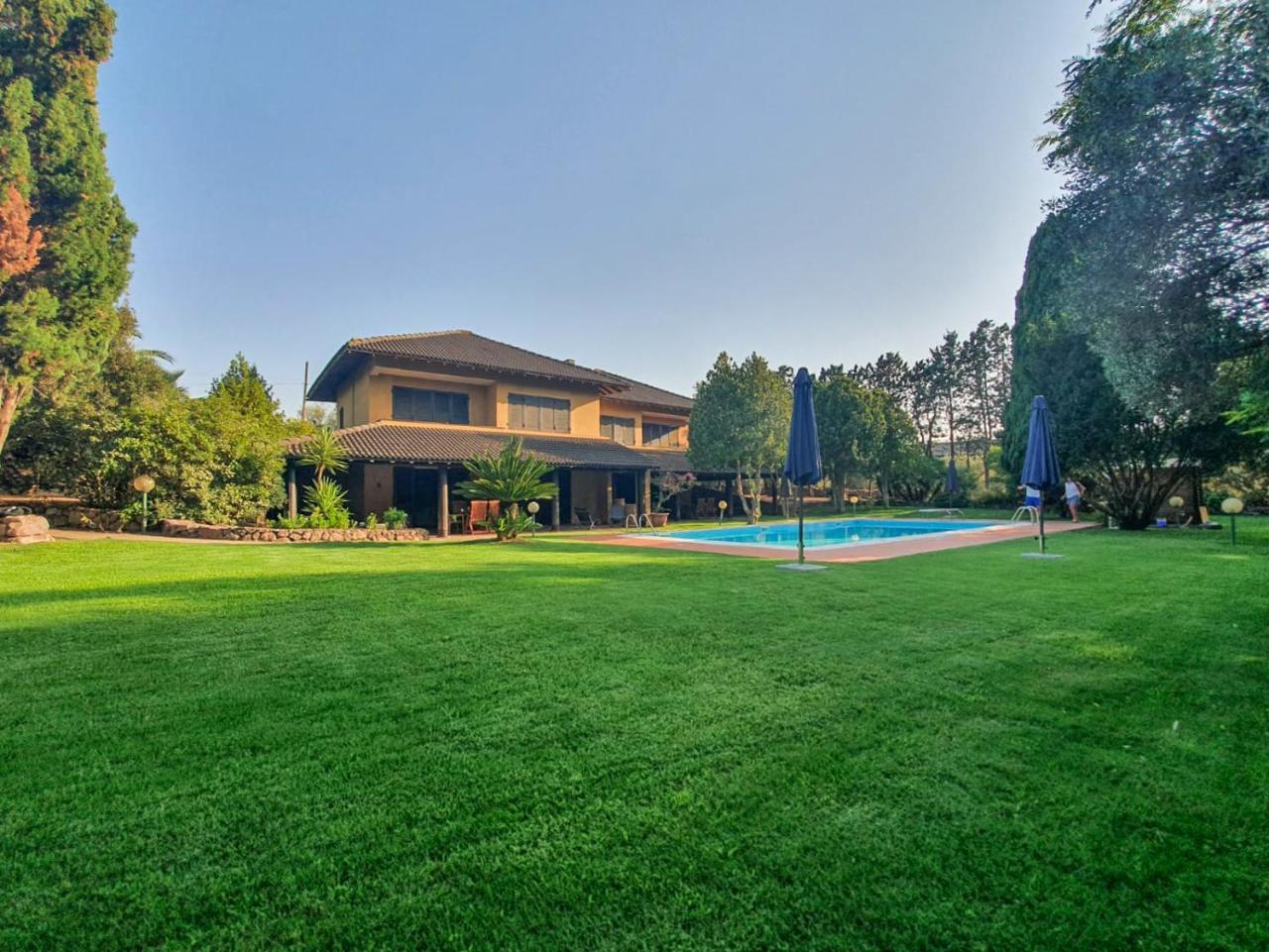 Domus 81 Villa Nel Verde a Nord Della Sardegna