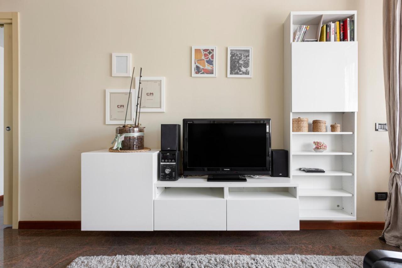 Beautiful Apartment Next To Sempione And City Life - Viale Teodorico (Adults Only) 1