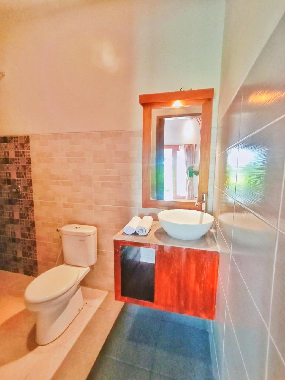 Uma Manyar Sunset Villa 1