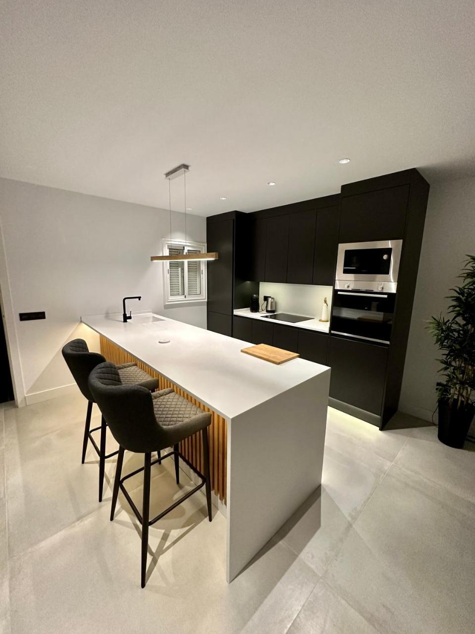 Designer Loft with Pool, with Gigantic Terrace And Private Parking & in the City Centre