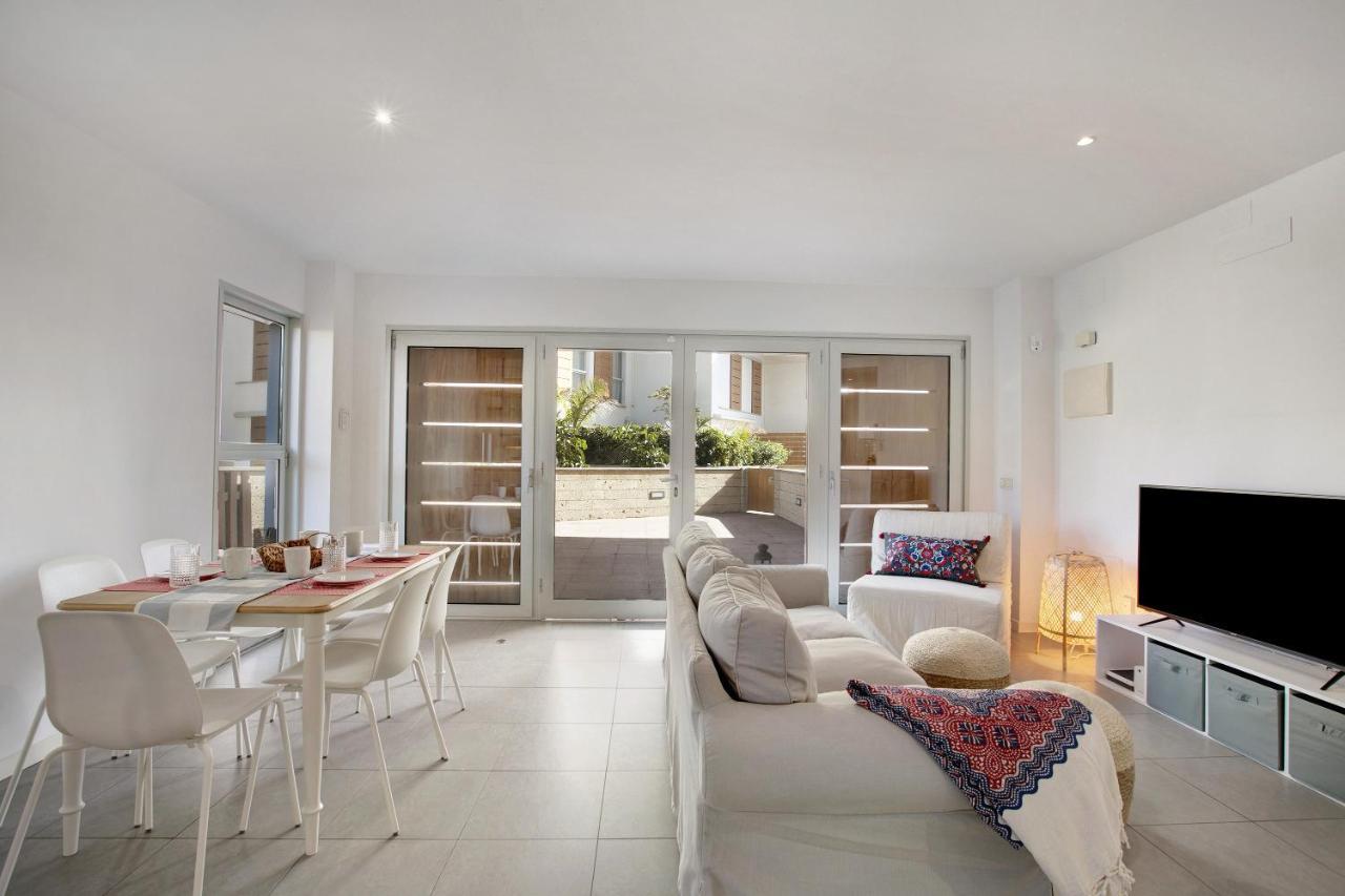 Los Martinez Duplex 1