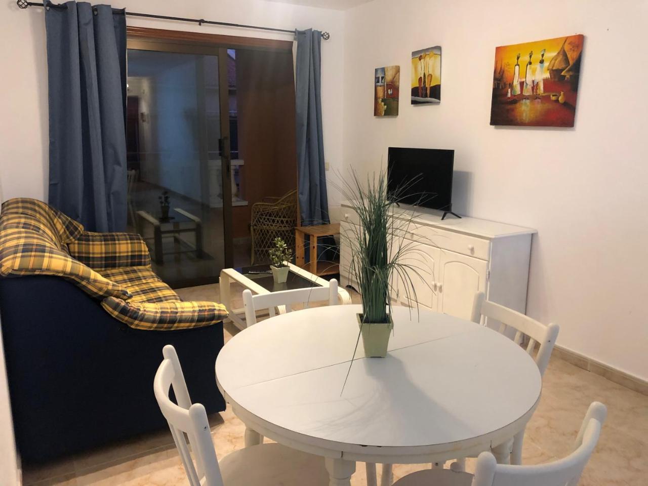 El Medano la Ola. Cabezo Beach 2 Rooms Parking Place