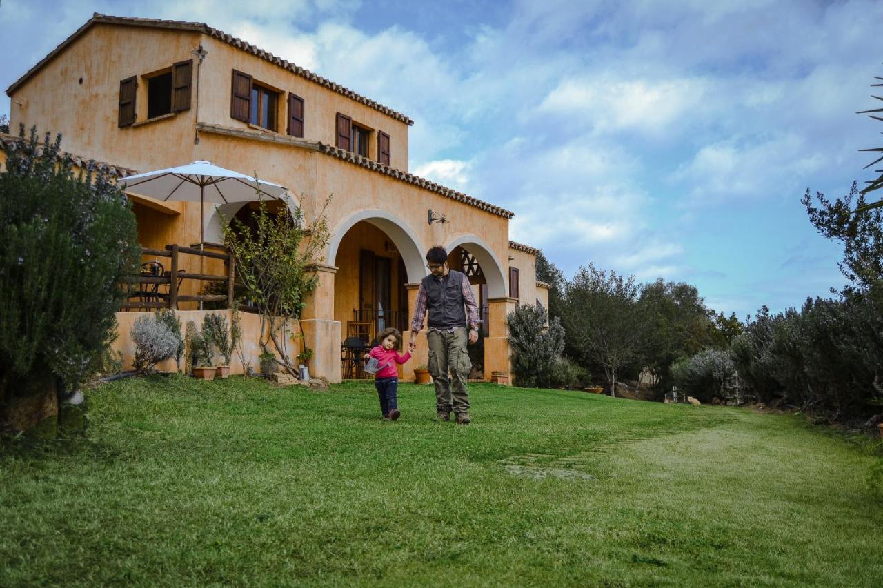 Nurazzolas (Adults Only)