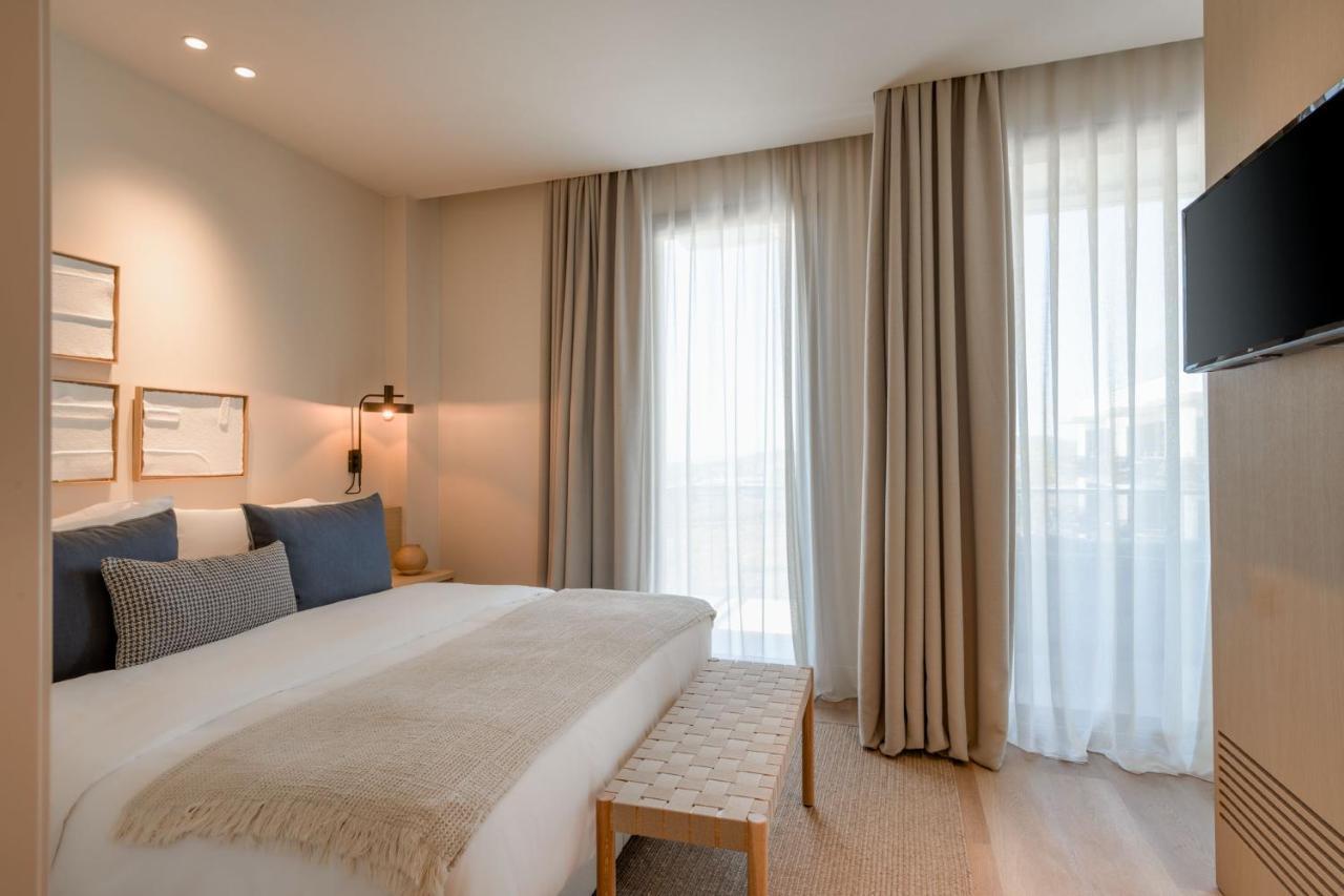 Sabatic Sitges Autograph Collection 1