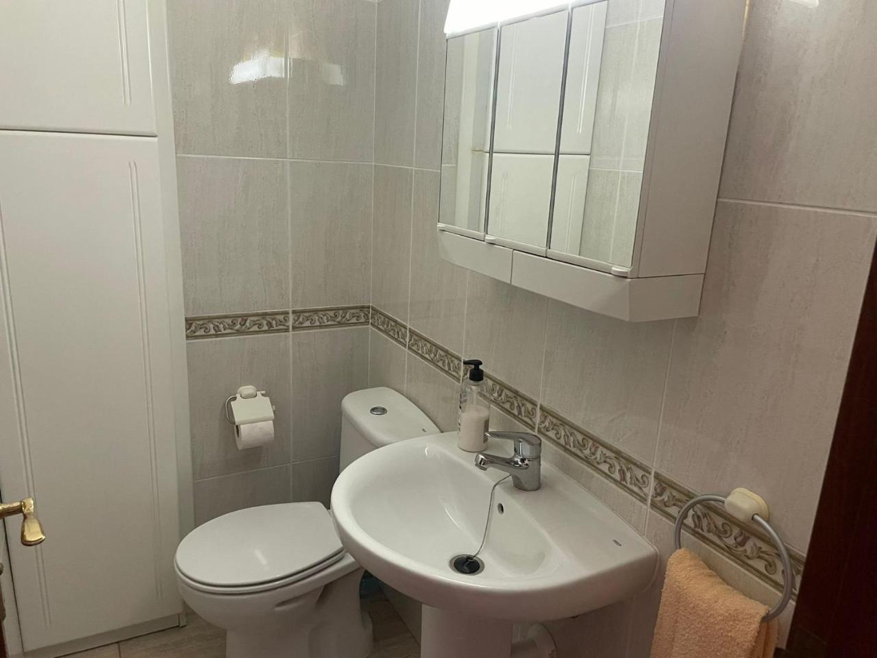 El Medano Duplex. 3 Bedrooms And Terrace 2