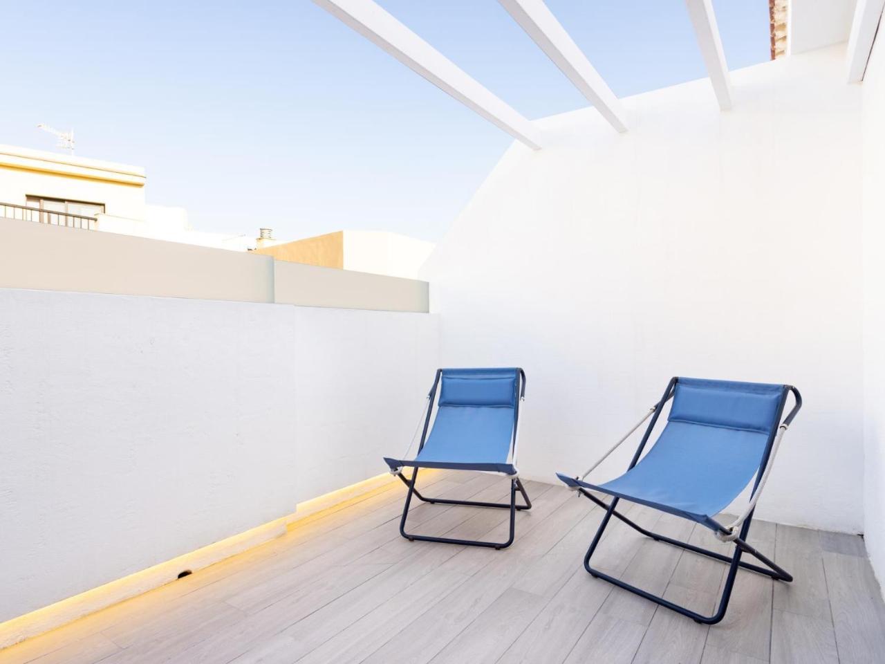 Pillowabroad - Medano a (Adults Only) 2