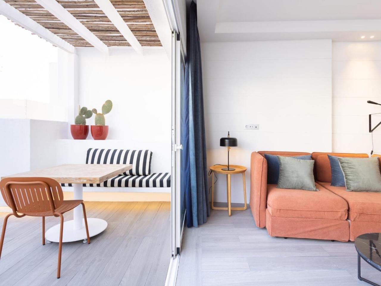 Pillowabroad - Medano B 2