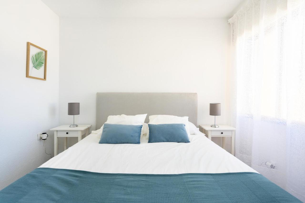 Home2book Comfy Seaside Apartment Cristimar, Pool 1