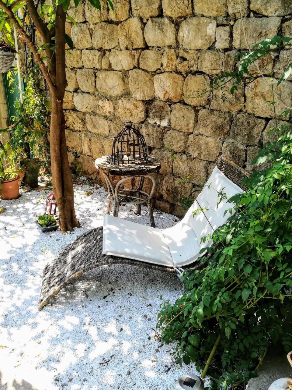 Nonina - Relax And Let Go 2