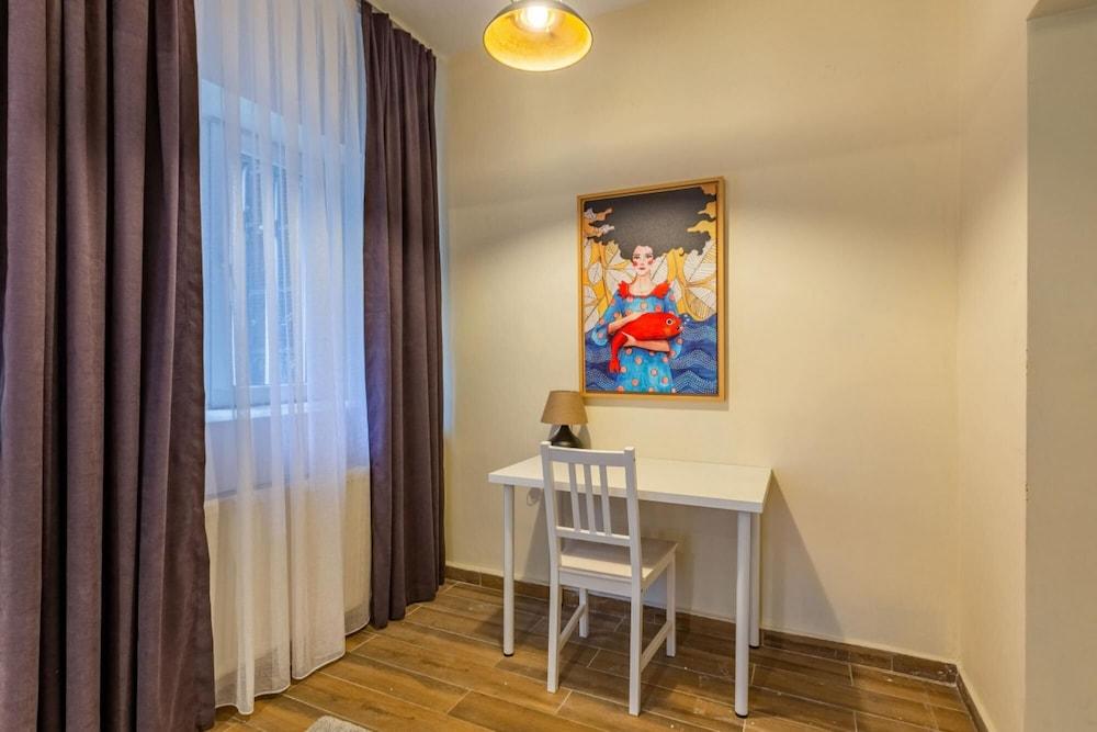 Charming Flat Near Taksim Square in Cihangir 2