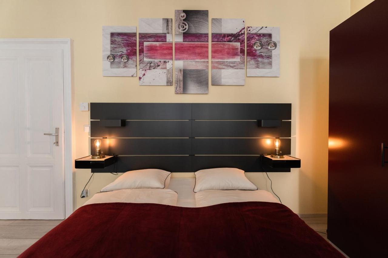 Radiant Premium Apartments - Funfhaus 1