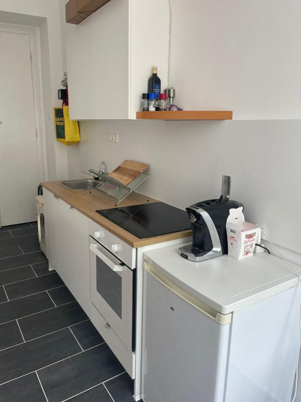 Small Apartment Near the Center 1