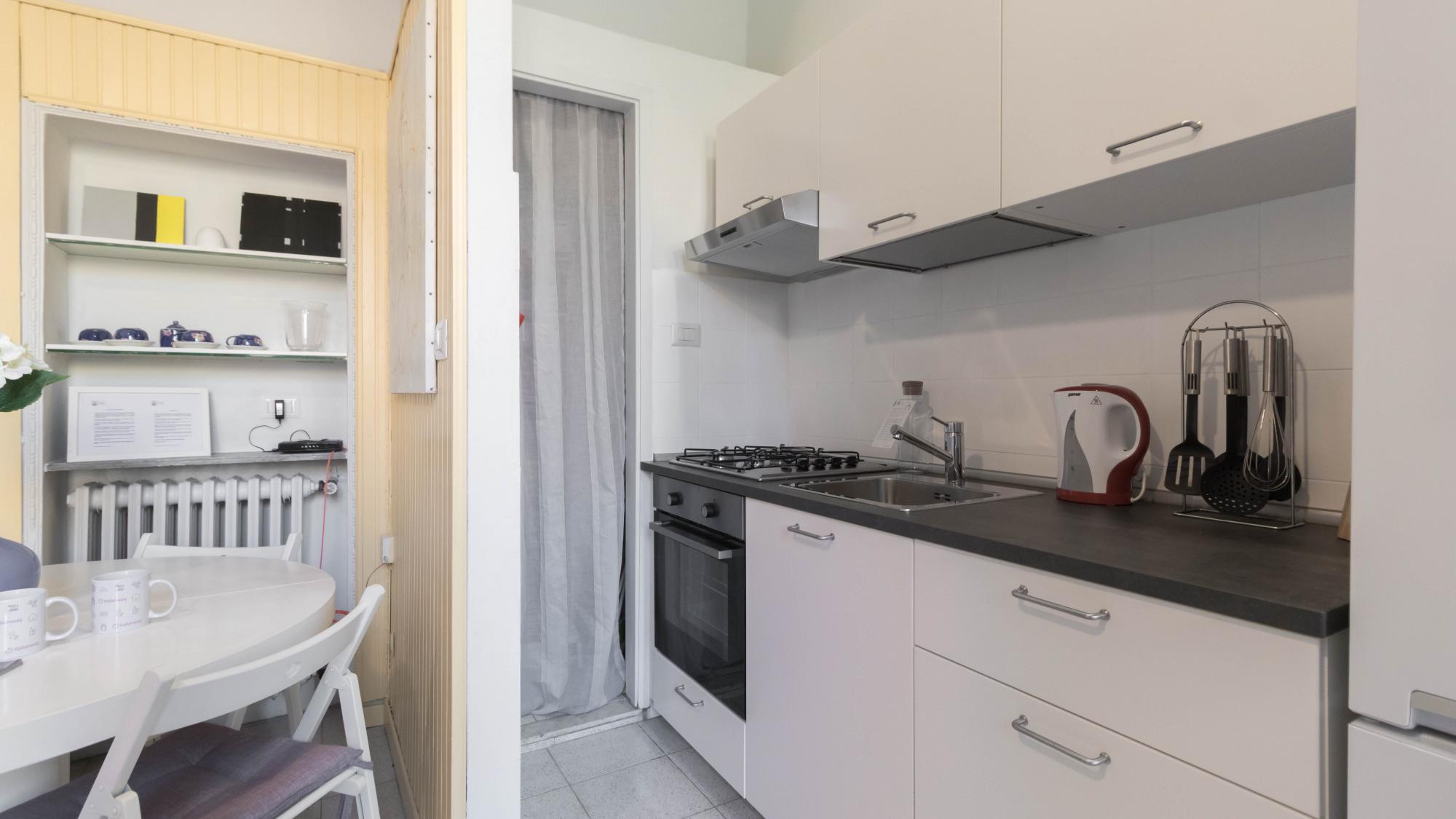 Italianway - Piazza Lima 1 1