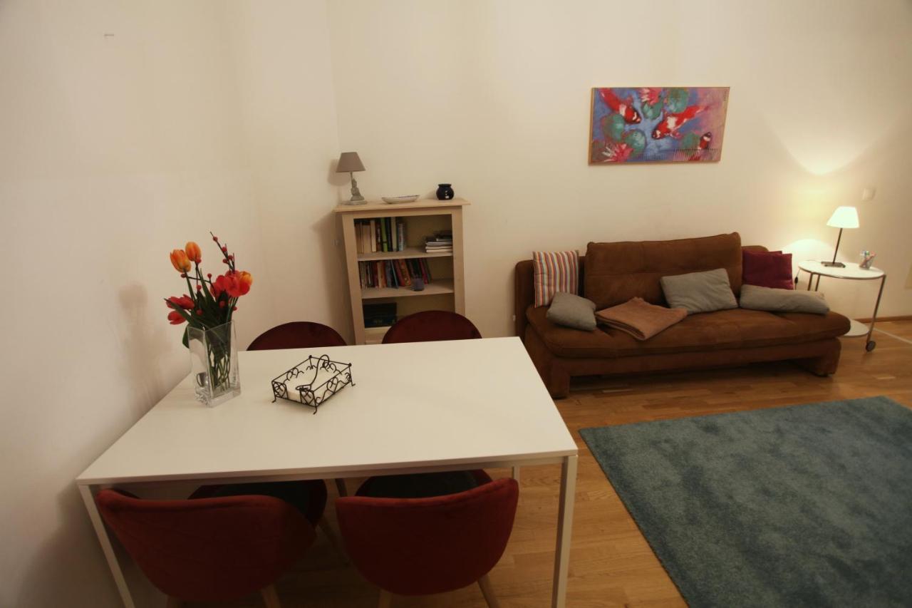 Casa Nostra - Ruhige Stadtwohnung Mit Balkon 1