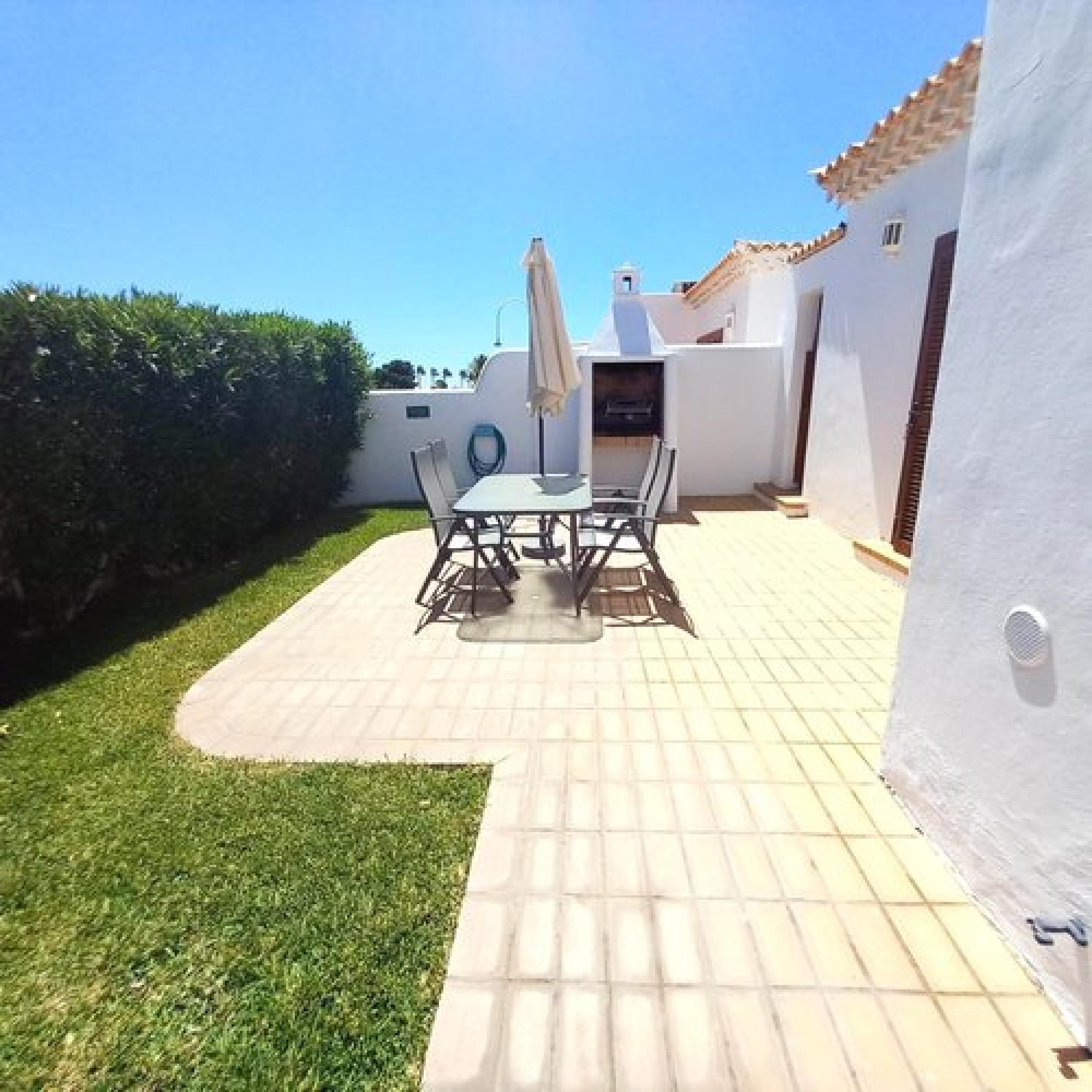 Great Escape, Golf Del Sur 2