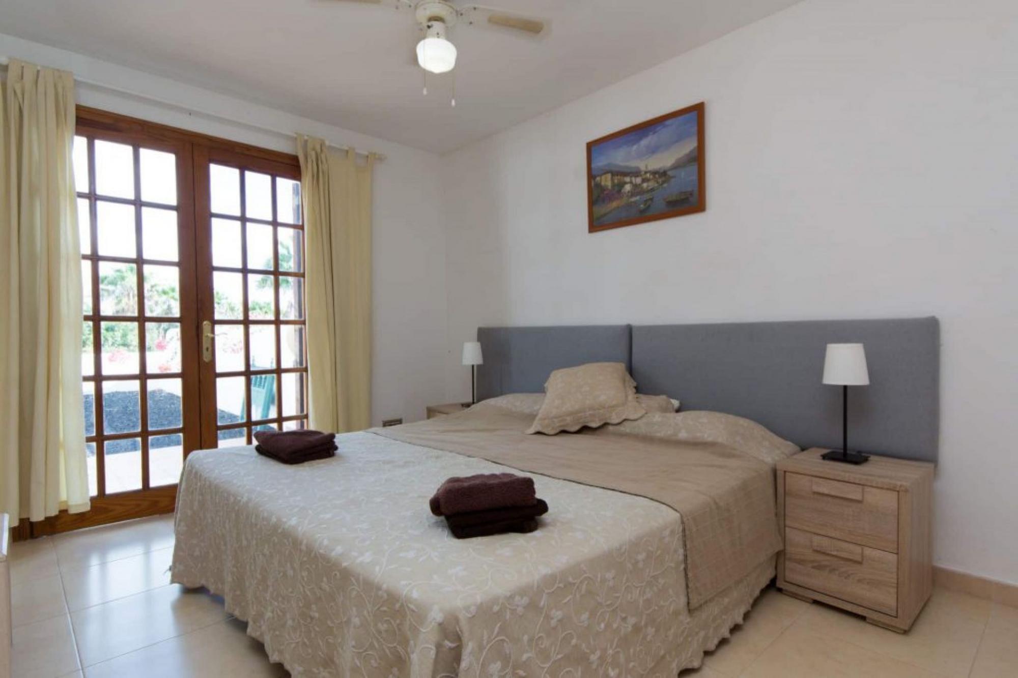 The Escape, Golf Del Sur 2