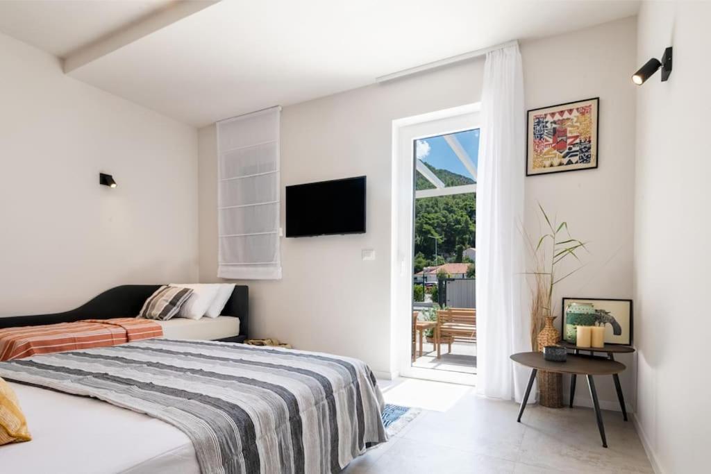 Luxury Seaview Apartment - Sole 2