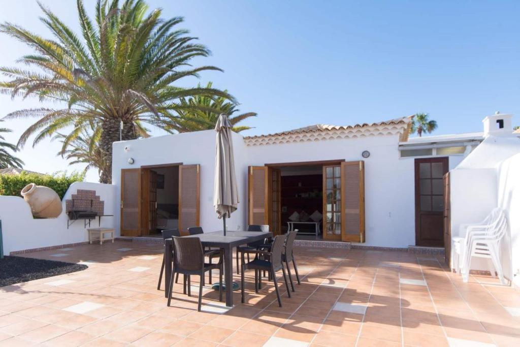 The Escape, Golf Del Sur