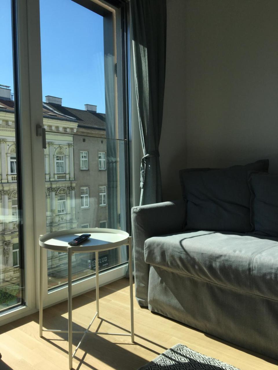 Vienna Sunny Side Up Apartments 2