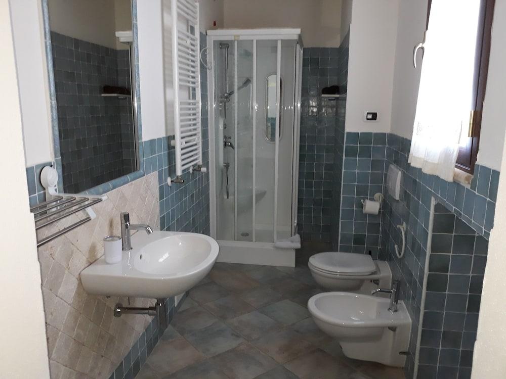 Room in Guest Room - Wanderful Sardinia - Room for Rent 2