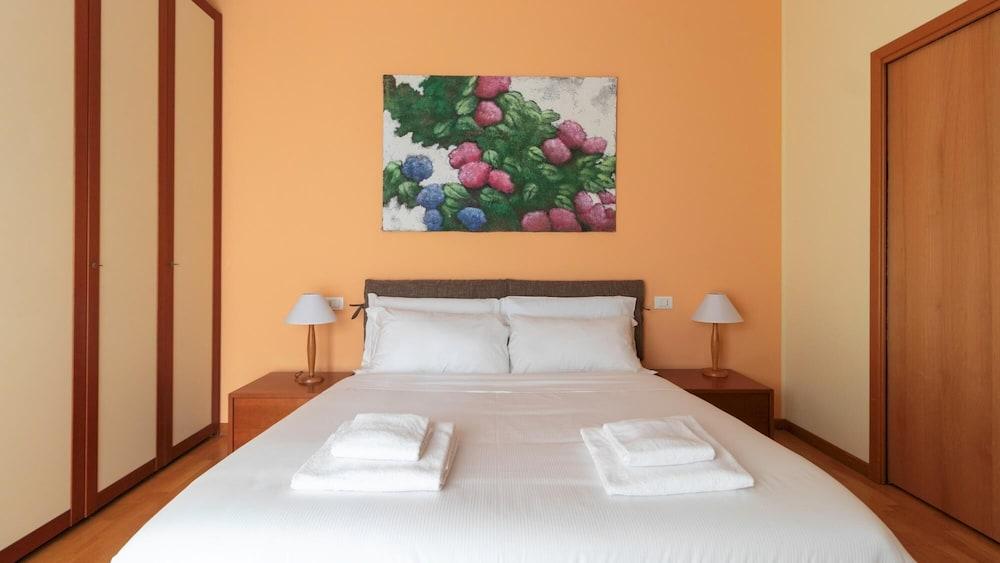 Italianway - Tolstoi 1 2