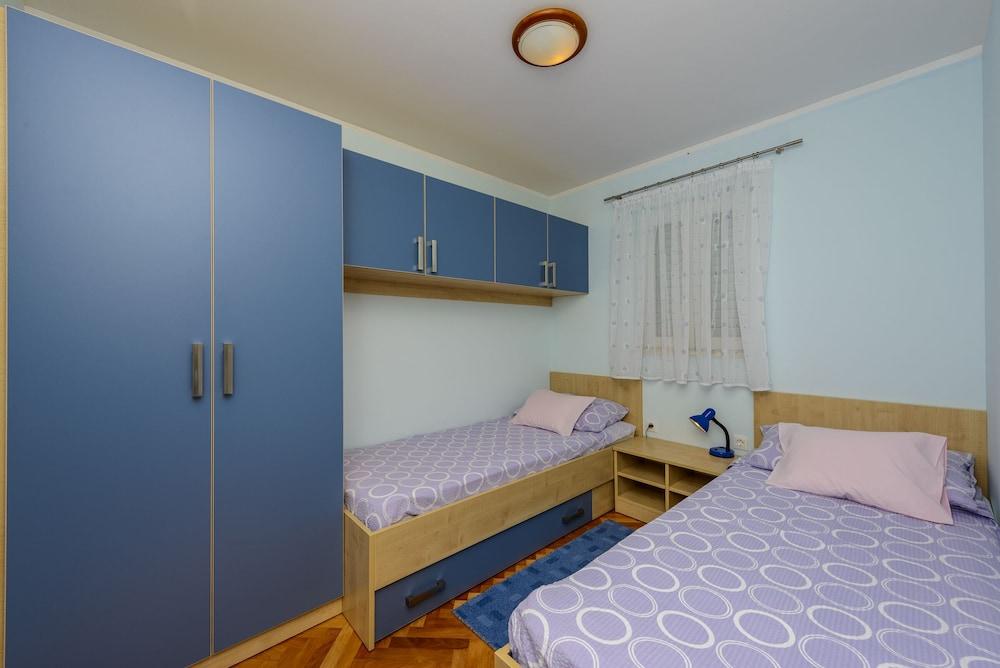 Hedera Estate, Villa Hedera XIV 1