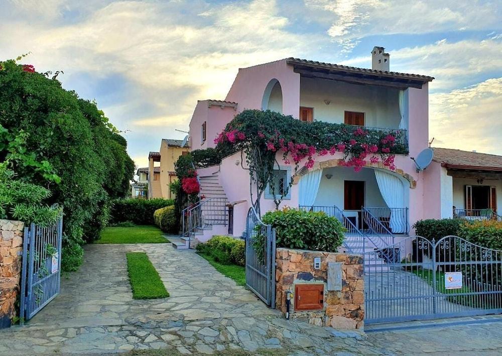 Solaria Bouganville with Mini-Pool