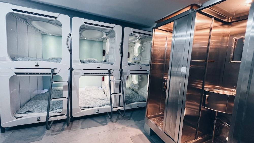 Space One Vienna - Simple Living in the Center 1