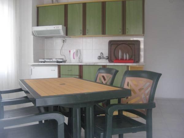 Karatas Apart Otel 1