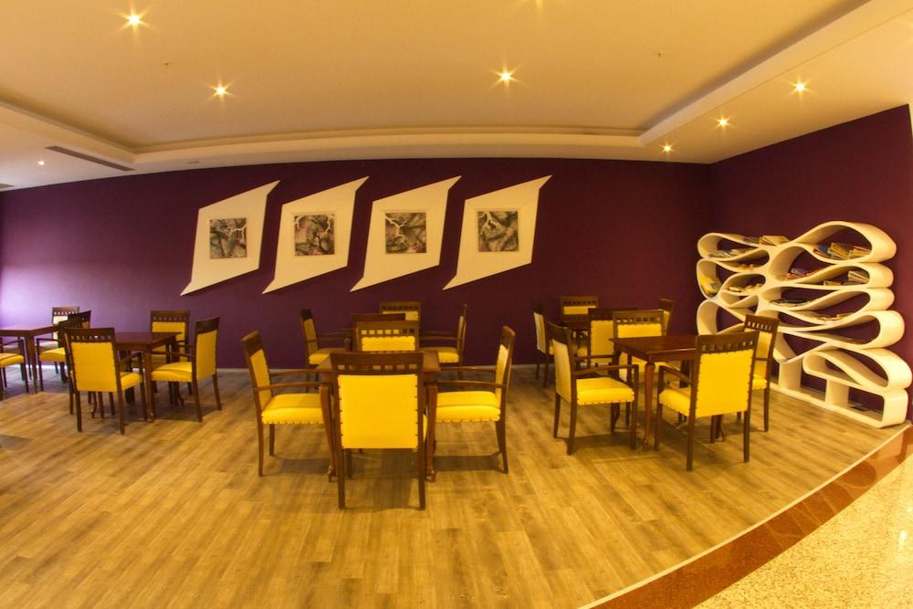 Green Nature Resort & SPA 2