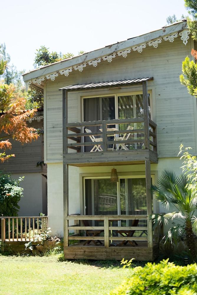 Golden Key Bordubet 1