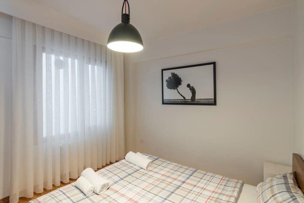 City Style Penthouse in Downtown 2