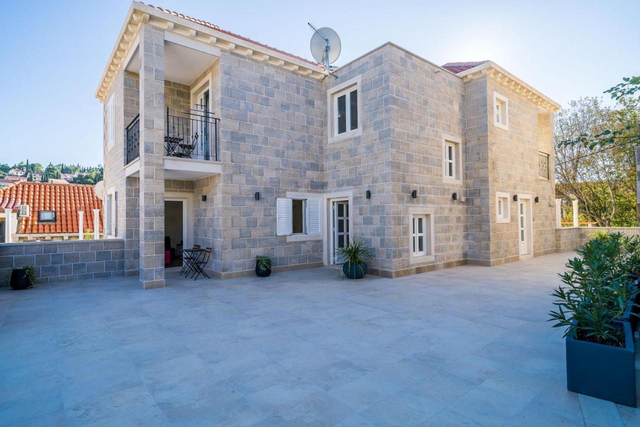 Residence & Pool Villa Schwarz Suites 2