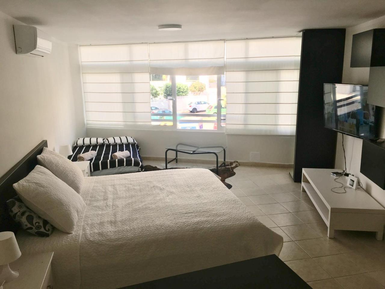 Studio Los Cristianos Beach 1