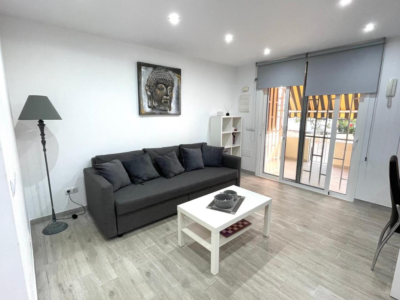 Beautiful las Rosas 1