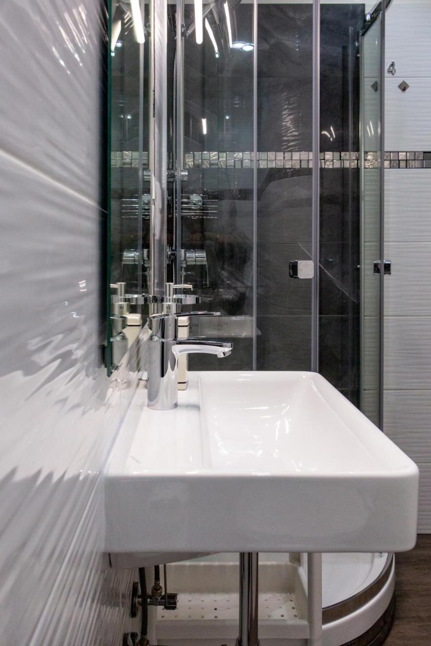 Vienna Boutique - Premium Hostel (Adults Only) 1