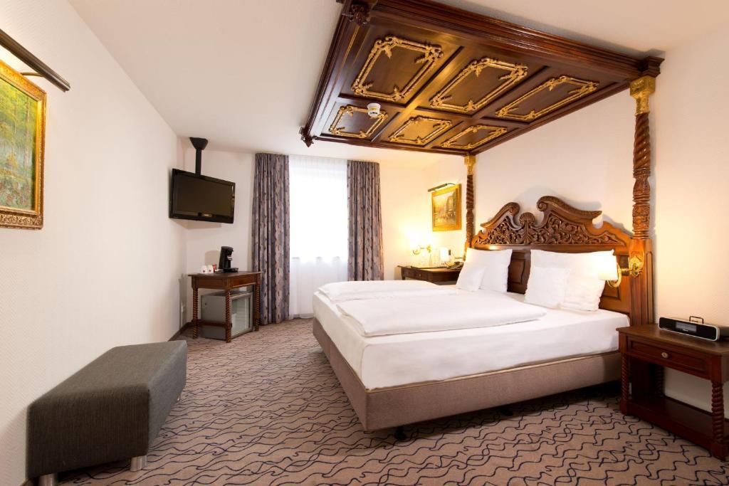 King'S Hotel Center 1