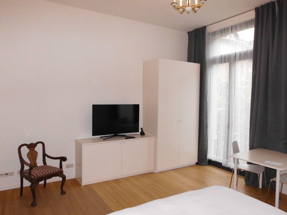 Midi Residence (Adults only) 2