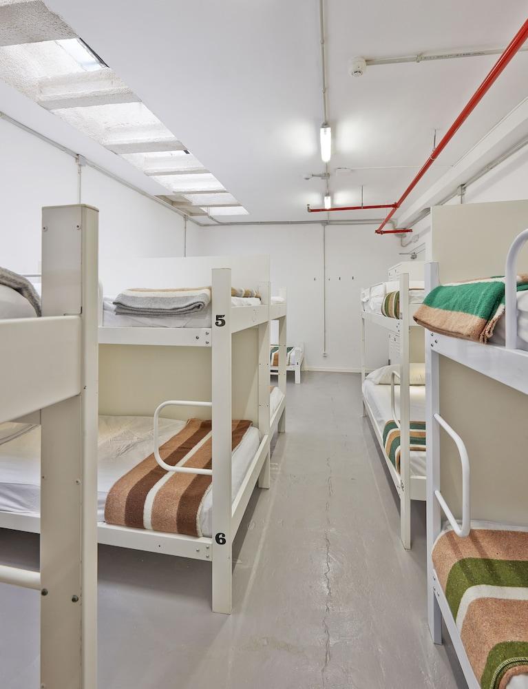 Hola Hostal Collblanc (Adults only) 2