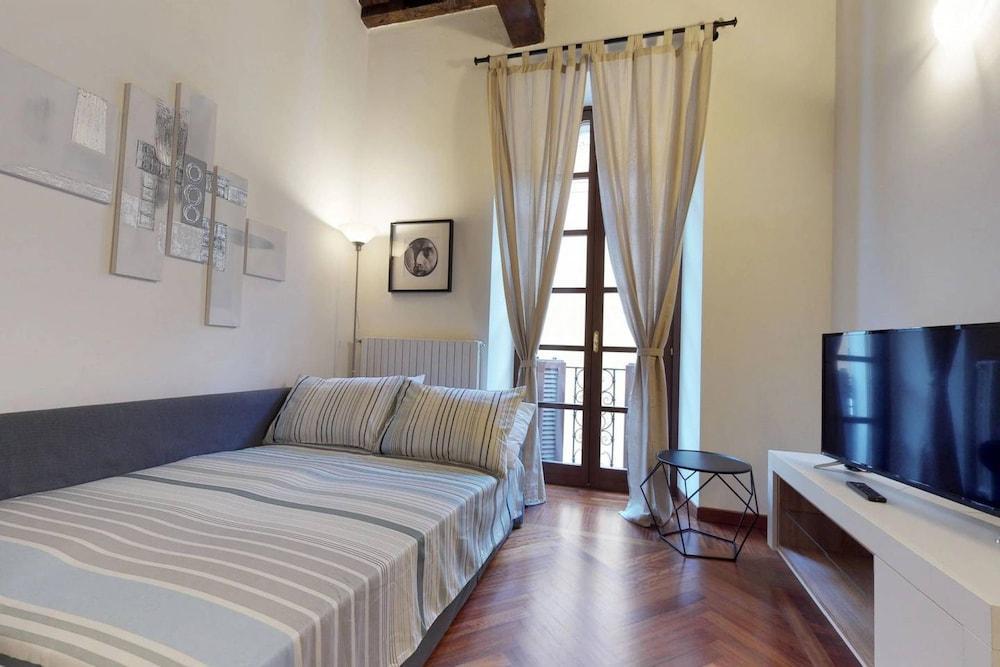 Fashion District Apartment 1