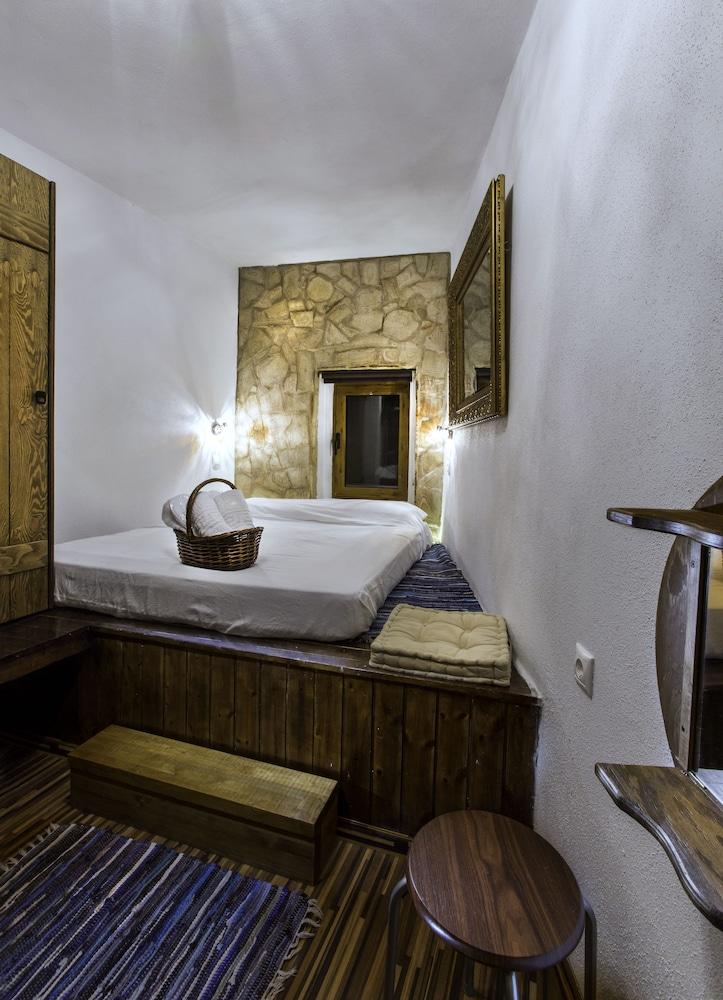 Lindos Boutique Rooms (Adults only) 2