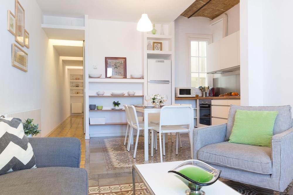 Montaber Apartments - Gracia Torrijos