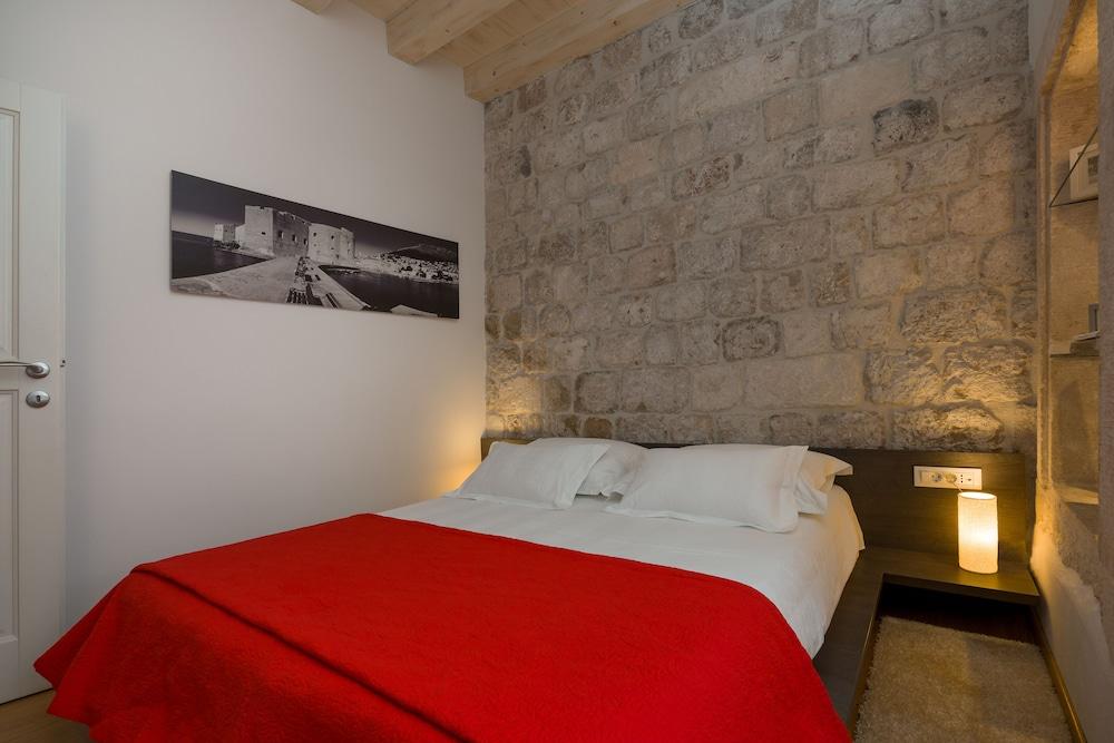 Nije Presa Apartments 1