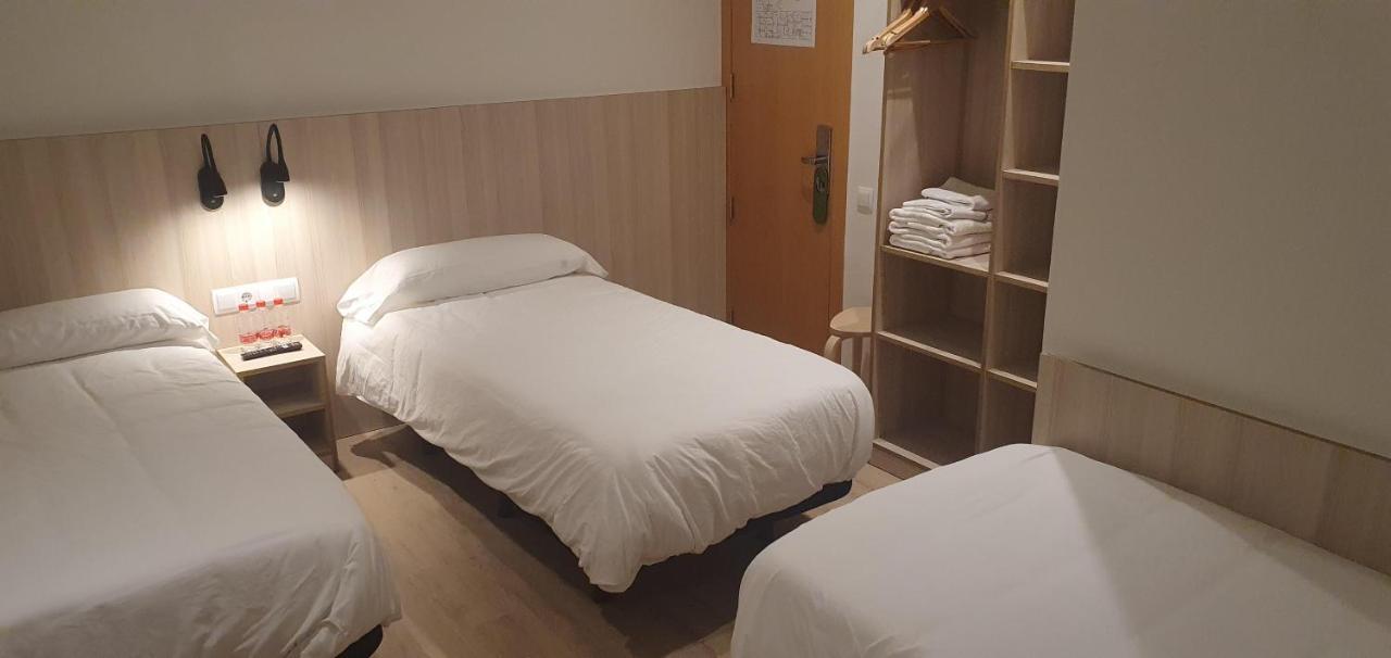 Hostal Conde Guell 2