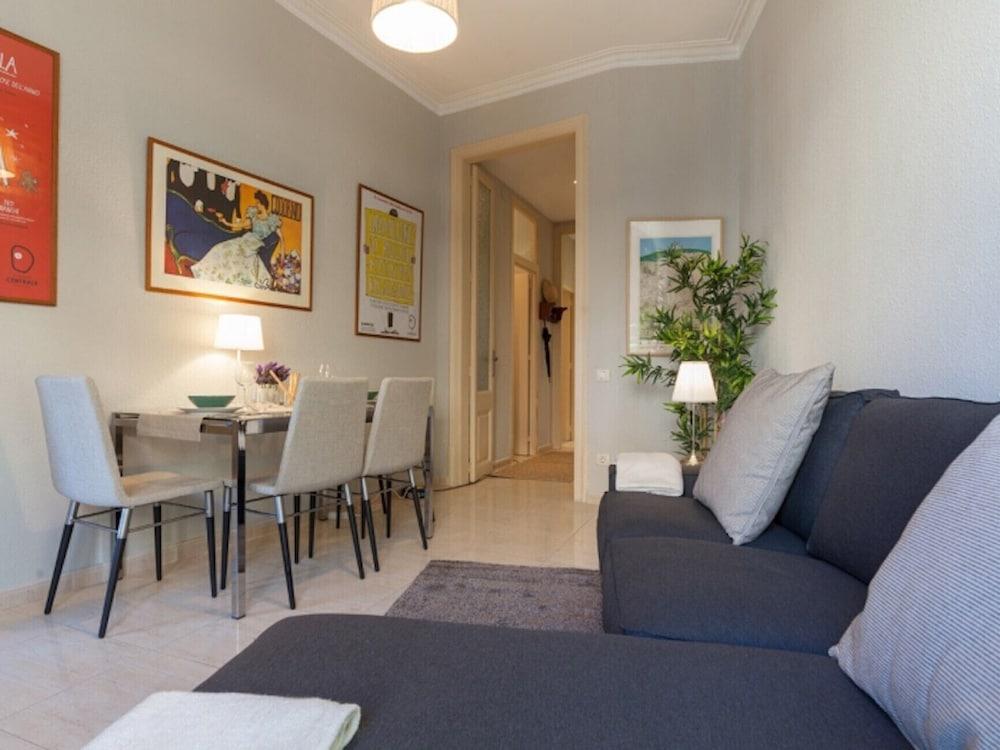 Sant Antoni Apartments 2